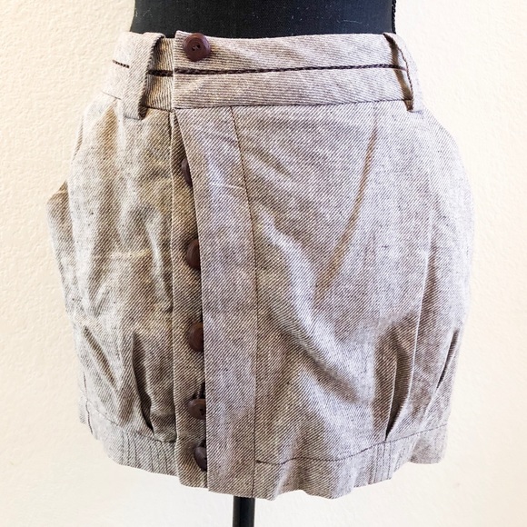 *NEVER WORN* BCBG Tweed Button Down Mini Skirt - Picture 2 of 4